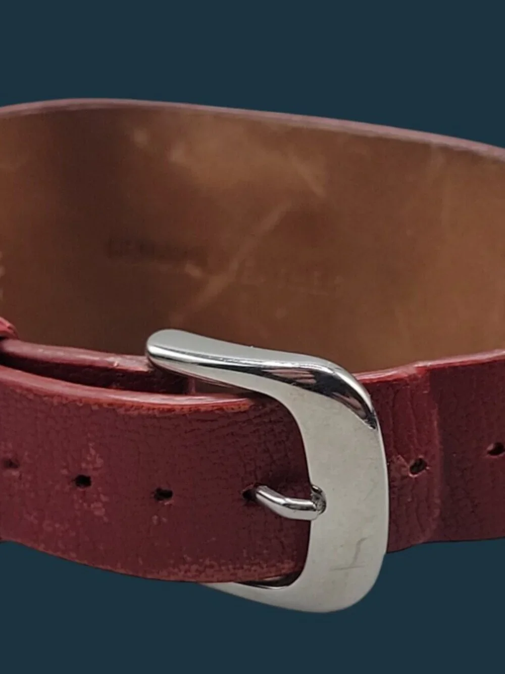 Vintage GUESS Women's Cuff Watch Red Leather Wide Bund Band Square Silver Tank